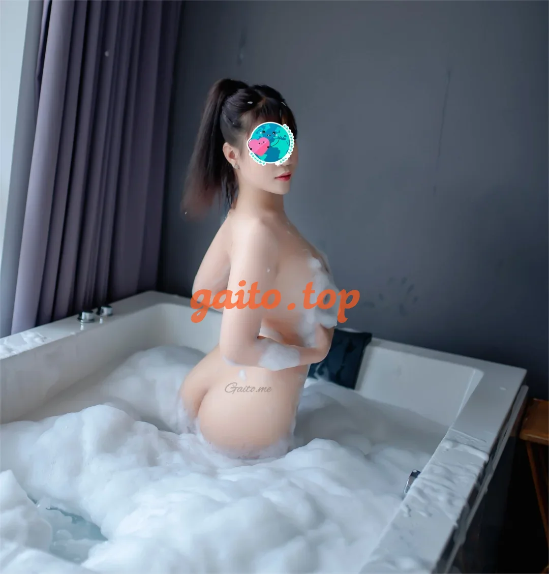 BẢO NGỌC HÀNG CHẤT LƯỢNG, XINH LÀM TÌNH ĐÊ MÊ