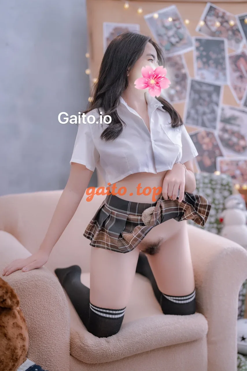 TEEN BÉ TRÂM ANH 2k4 CUTE VÚ NON TƠ HÀNG MỚI LẦN ĐẦU ĐI LÀM