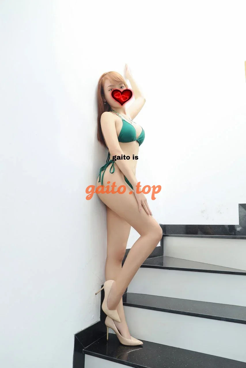 KIM ÁNH _ XINH DÂM VUI VẺ CHIỀU KHÁCH