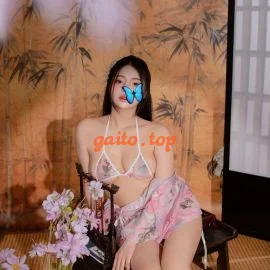 ❤️HUYỀN TRANG ❤️VÚ TO,XINH ĐẸP,QUYẾN RŨ, KIÊU SA, SANG TRỌNG