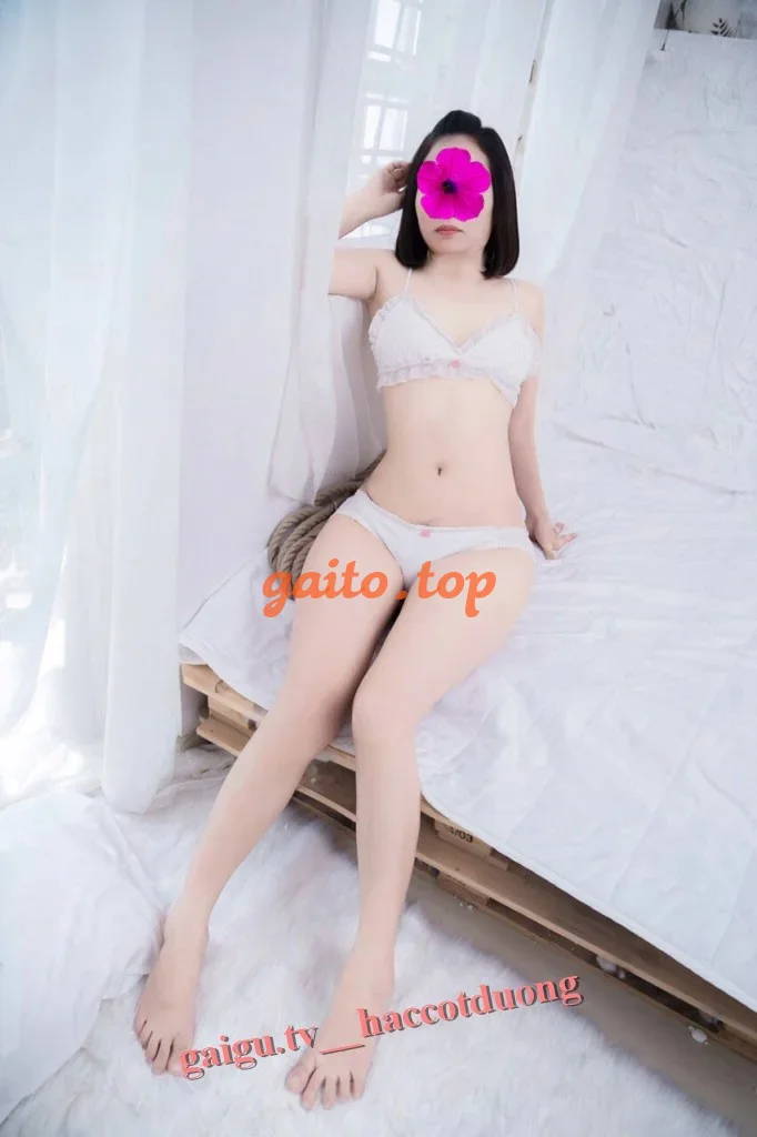 Hàng Dâm Thu Trang Body sexy làm tình Dâm Như Gái Nhật