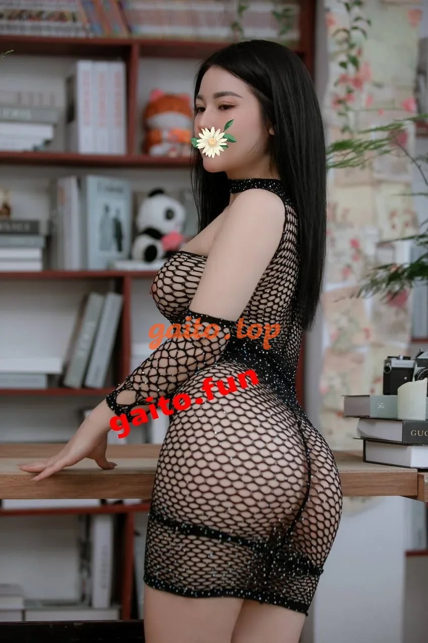 BÉ NANU SIÊU PHẨM XINH SANG CUỐN HÚT TÌNH CẢM