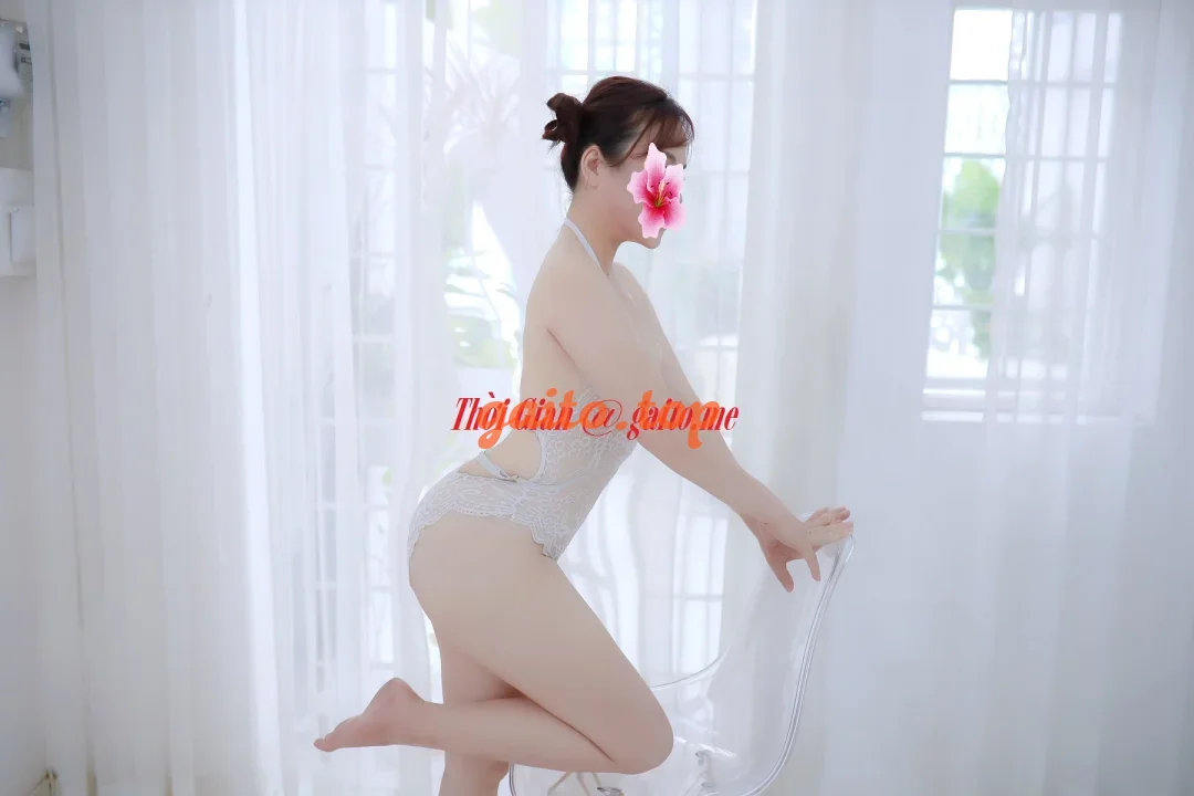 ! HÀ LIÊN * MB * TRẮNG KHÔNG TÙY VẾT CỰC DÂM