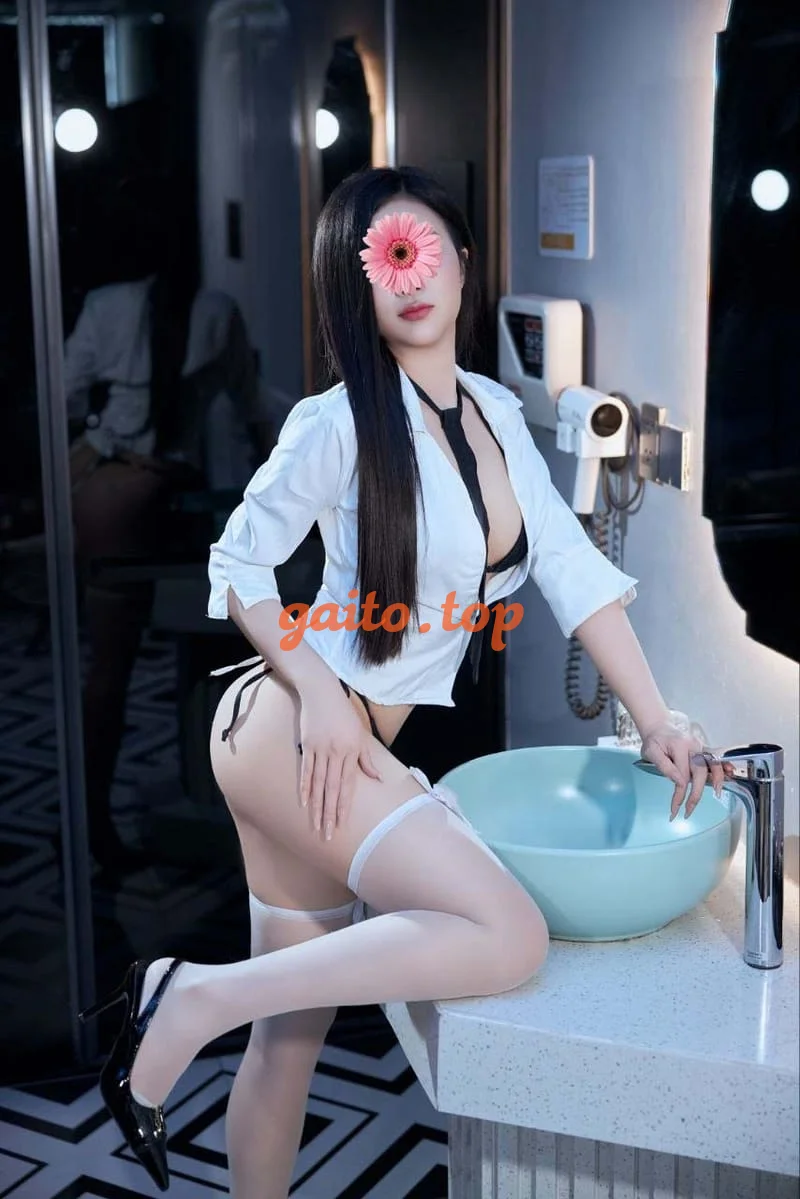 GIA LINH - Tiểu Mỹ Nhân - Dâm xinh siêu chất