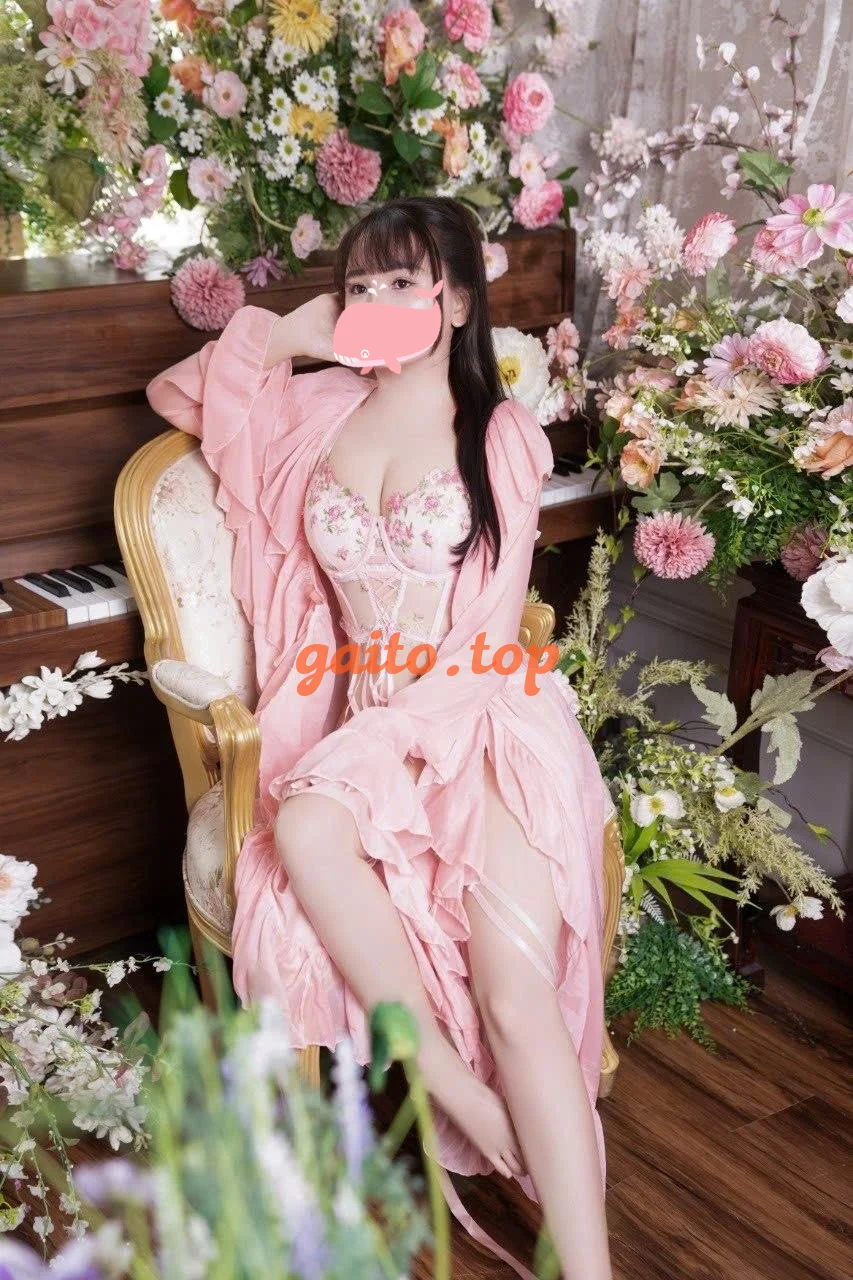 Hà Linh- hàng chuẩn chỉ, nhẹ nhàng dâm ngoan!!!