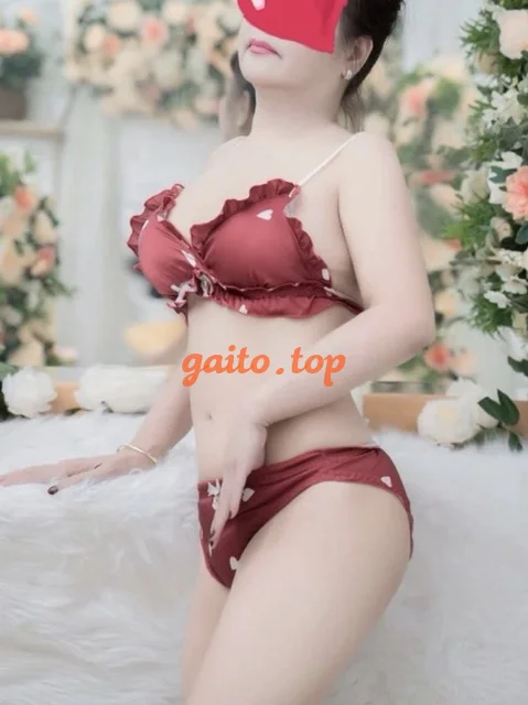 QUẾ LAN CÔ GIÁO TÌNH DỤC DÂM ĐÃNG THÈM BÚ CU