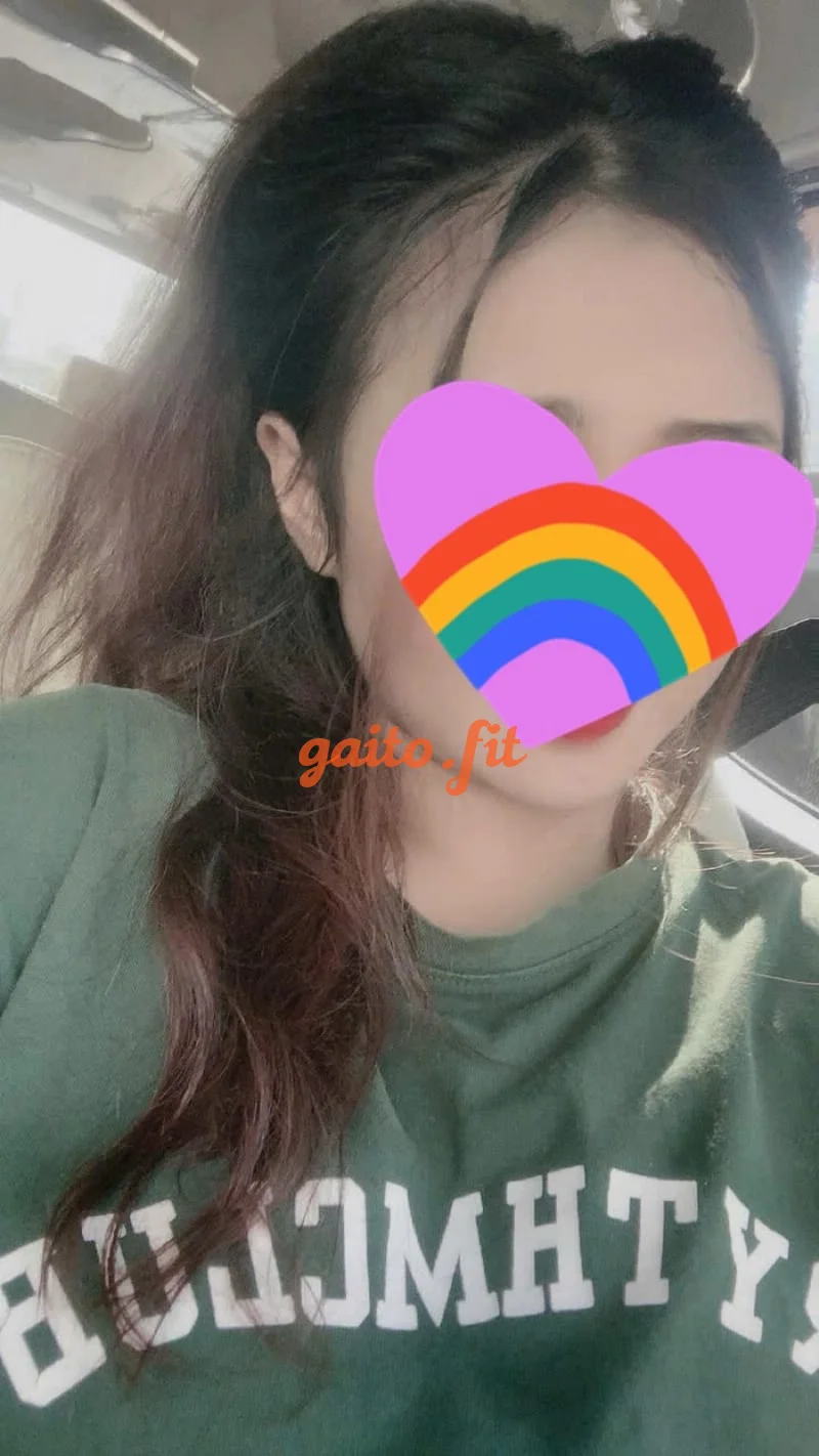BĂNG BĂNG gái xinh dâm nhiều nước