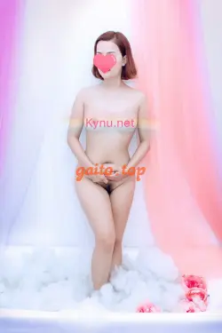 Gia Hân-Gái Xinh-Mặt Dâm-Massa body chuyên nghiệp