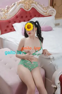 Phương Thảo Dịu Dàng Nóng Bỏng