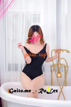 Hiền Hồ - Xinh Gái Dễ Thương Ngoan Ngoãn