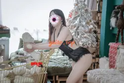 LAN NGỌC, VUI VẼ, BÚ LIẾM NHIỆT TÌNH