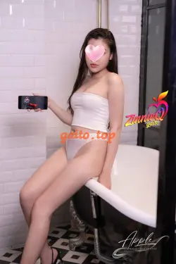 TIỂU VI ❤️ Dáng Đẹp - Ngực Real - Bím Múp Xinh