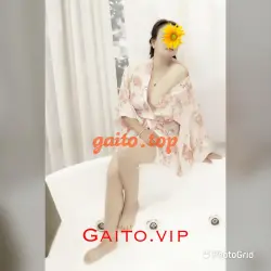 BÉ TRINH,Ngoan hiền BODY mũm mỉn