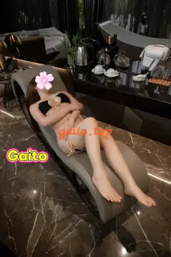 - Trang Trang - Cực Dễ Thương Chiều Khách Vui Vẻ