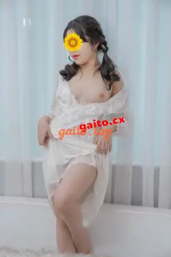 NGỌC TRANG CÔ BÉ NON MỚI NGỌT NƯỚC VUI VẺ