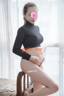 [ ] Bé Bầu - Xinh Xắn, Body Cuốn Hút Làm Bao Anh Si Mê