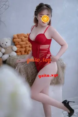 BĂNG BĂNG EM GÁI DỄ THƯƠNG NỤ CƯỜI TỎA NẮNG MỚI VÀO NGHỀ