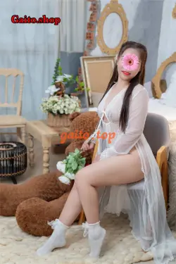 Hoài Anh - Gái Dâm , Lần Đầu Đi Làm , Ngoan Chiều Khách