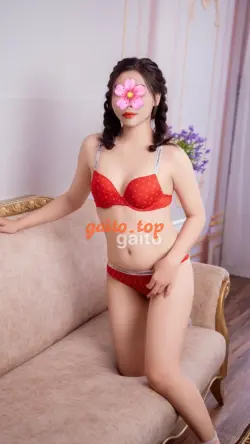 | ✨Ngọc Trúc✨ Dáng Đẹp, Dâm Đãng - Bướm Đẹp, Mông Cong