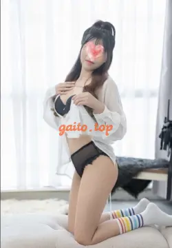 Hoa Anh Đào - Tân Binh Mới Nhú, Giá Cả Cực Hời Cho