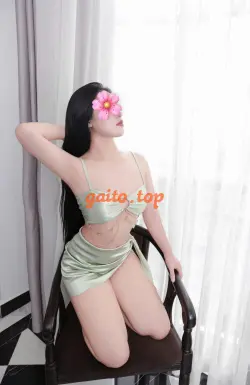 ❤️ QUỲNH CHI 2002 ❤️ HÀNG NGON-LỒN BÓT-BODY HẤP DẪN