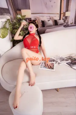 Gái xinh Như Ý_ Body gợi cảm, kỹ năng điêu luyện