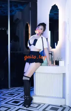 KIM NGÂN - VÚ BỰ MÔNG TO YÊU CHIỀU HẾT NẤC