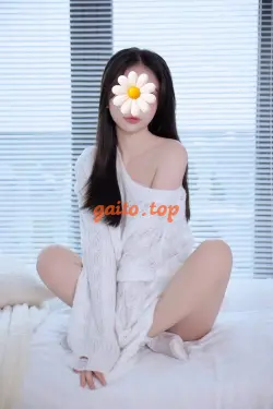 Thuỳ Dương - Vú bụ, mông công, làm tình giỏi