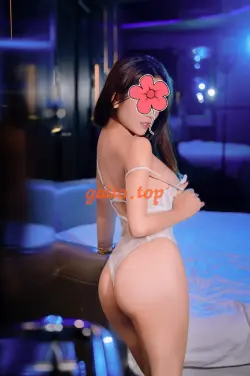 Huyền Châu Nóng Bỏng , Một Thiên Thần Sex Cực Đỉnh