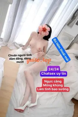 NGỌC ÁNH GÁI XINH HÀNG NGON TÌNH CẢM ƯỚT ÁT CHIỀU KHÁCH TỚI BẾN